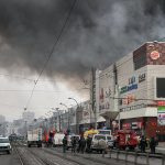 64 personas murieron tras incendio en centro comercial ruso