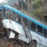 Al menos 38 personas murieron al caer autobús por un precipicio de Etiopía