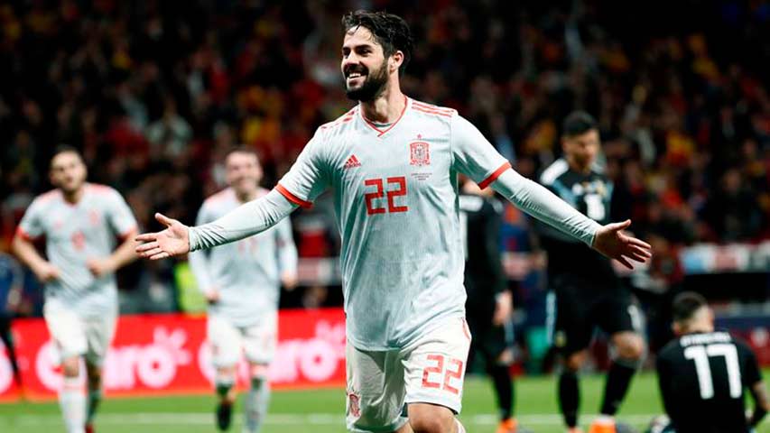 Isco y España vapulearon a una débil Argentina sin Messi