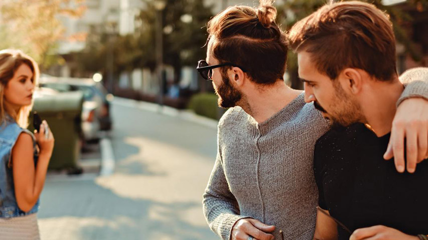 Francia estudia multar el acoso sexual en la calle con hasta 1.500 euros