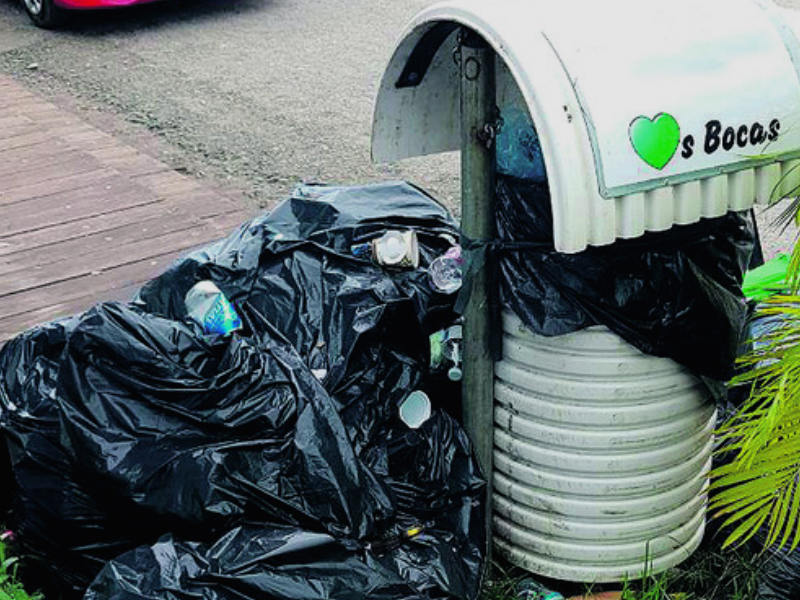 basura en Bocas del Toro
