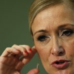 Dimitió la presidenta de la región de Madrid tras escándalos