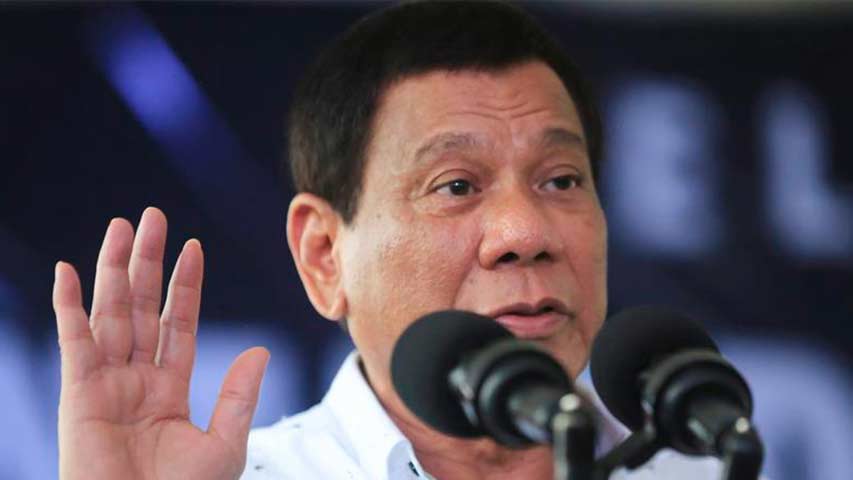 Duterte relevó al ministro de Justicia y al jefe de la Policía