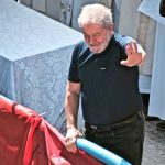 Lula recibió primera visita de su familia desde que ingresó en prisión