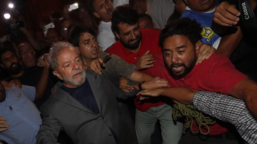 Lula fue condenado por corrupción pasiva y lavado de dinero