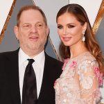 Esposa del productor Weinstein admitió haber sido “terriblemente ingenua”