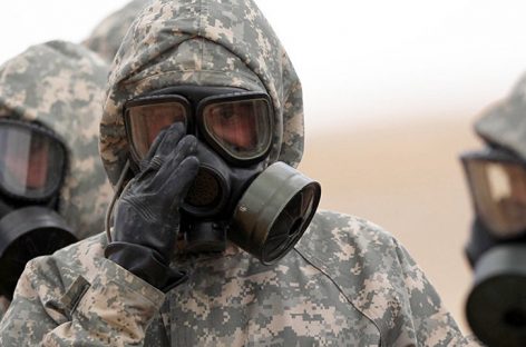 Francia sancionó a 3 redes de aprovisionamiento de armas químicas