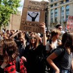 Funcionarios franceses organizan su tercera huelga contra Macron