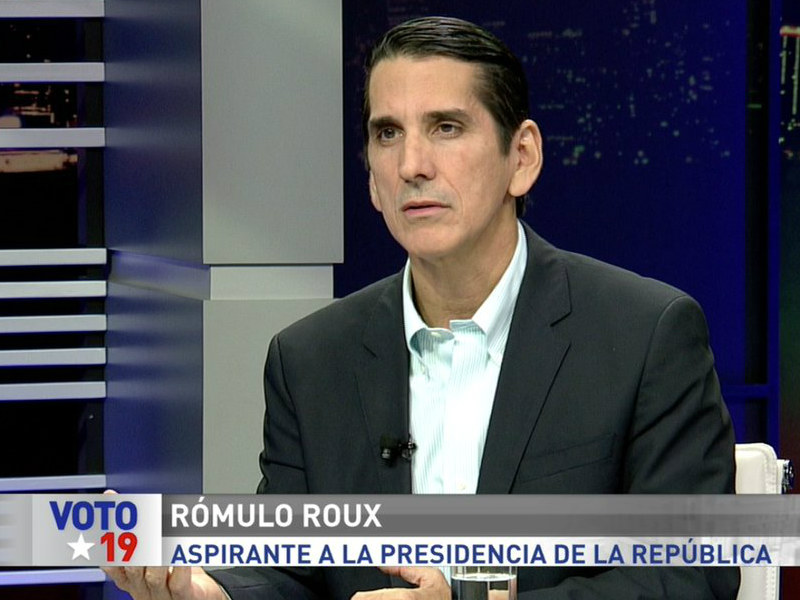 Rómulo Roux