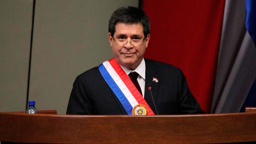 Presidente de Paraguay lamentó muerte de ministro en accidente aéreo