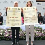 Iván Duque recibió credencial como presidente de Colombia