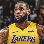 LeBron James firmó por cuatro años con los Lakers de Los Ángeles