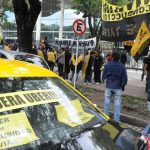 Taxistas bloquearon centro de Buenos Aires para protestar contra Uber