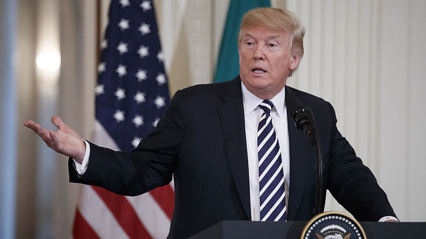 Trump dispuesto a cerrar el Gobierno si no hay fondos para el muro