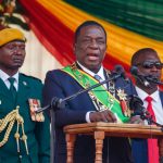 Emmerson Mnangagwa fue investido oficialmente como presidente de Zimbabue