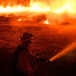 El fuego del Algarve sigue activo con un perímetro que supera 100 kilómetros