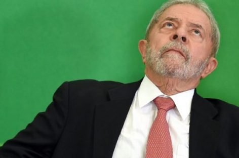 Lula enfrenta desde la cárcel otra batalla judicial, ahora por su candidatura