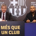 El chileno Arturo Vidal superó pruebas médicas y firmó con Barcelona