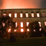 Incendio consumió Museo Nacional de Río de Janeiro