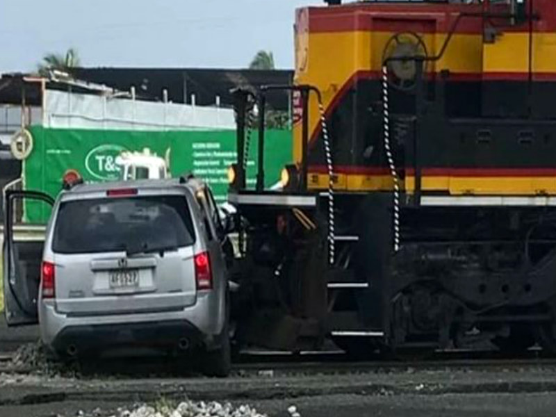 ferrocarril Panamá-Colón