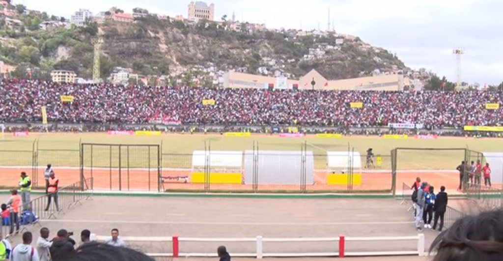 Al menos un muerto y 37 heridos tras estampida en estadio de Madagascar