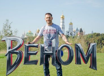 Tom Hardy presentó a “Venom” frente al Kremlin