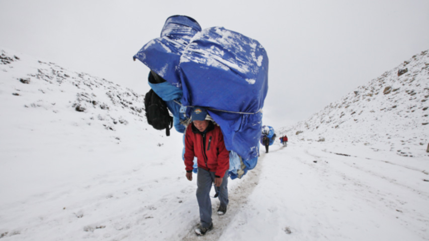 Ocho excursionistas murieron y uno continúa desaparecido en Nepal