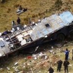 17 personas murieron tras accidente de autobús en Pakistán