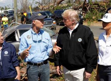 Trump visitó áreas devastadas por huracán Michael
