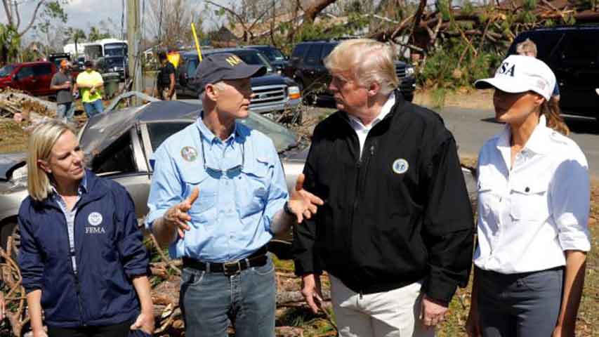 Trump visitó áreas devastadas por huracán Michael
