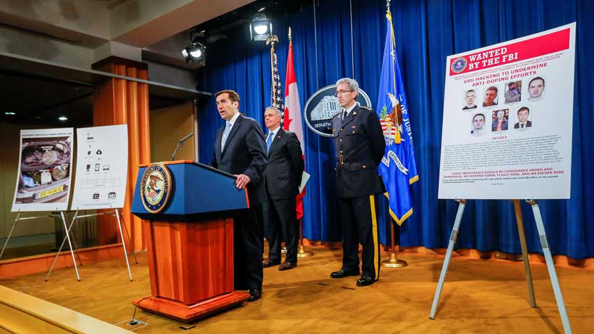 Estados Unidos acusó a siete espías rusos de pirateo cibernético