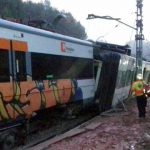 Un muerto tras descarrilarse un tren en las cercanías de Barcelona