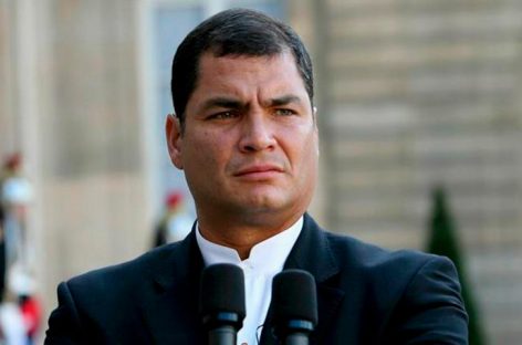 Ecuador pendiente de decisión de Interpol sobre alerta roja a Correa
