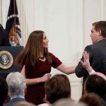 Casa Blanca retiró credencial a periodista de CNN