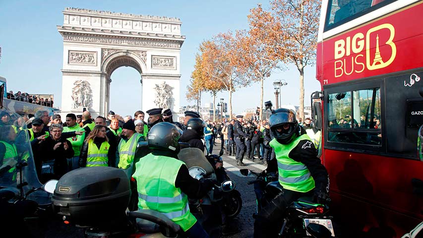 Francia debatirá instaurar referendo de iniciativa ciudadana