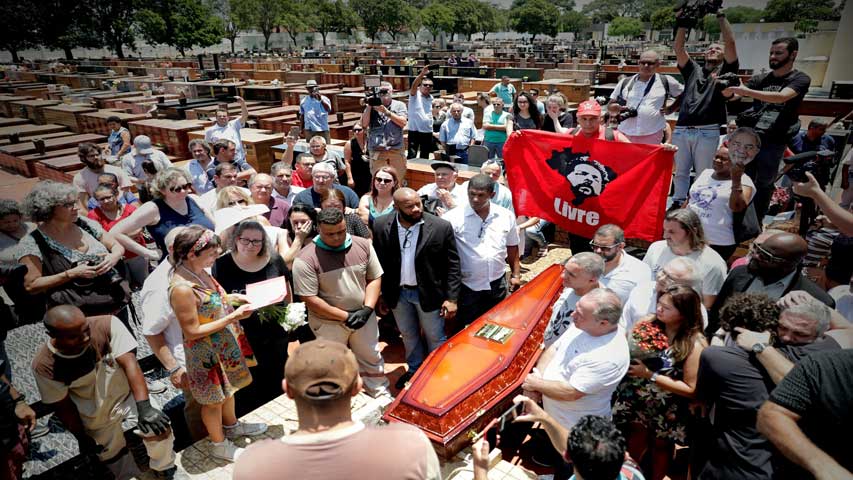 Supremo autorizó a Lula a velar a su hermano minutos antes de ser enterrado