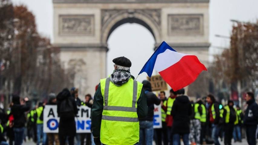 Consejo de Europa estudiará vulneraciones de DDHH en “chalecos amarillos”