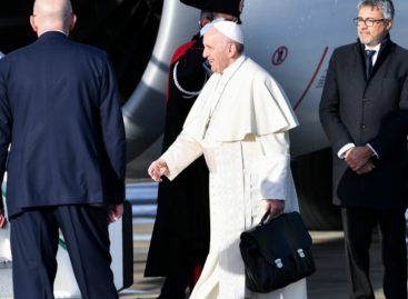 Papa Francisco en camino a Panamá: Arribará al país a las 4:30 p.m.