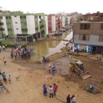Perú declaró emergencia ambiental en distrito inundado por aguas residuales