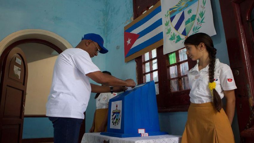 Cubanos refrendaron nueva Constitución con 86,8% de los votos
