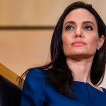 Angelina Jolie visita un campo de refugiados rohinyás en Bangladesh