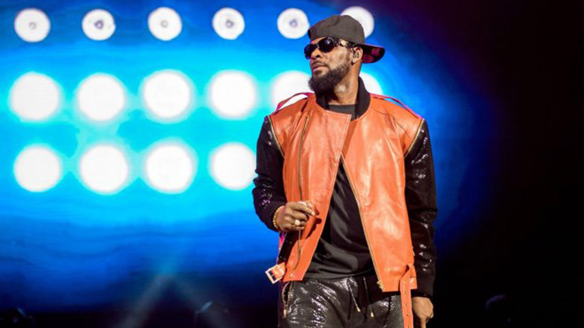R. Kelly se declaró no culpable de abusos sexuales a tres menores