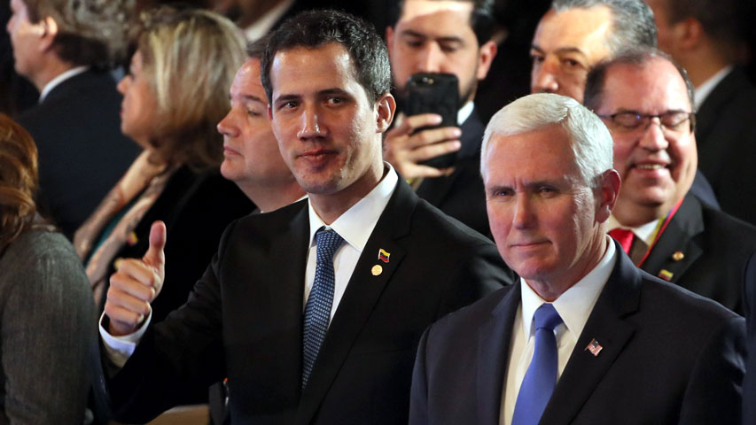 Mike Pence instó a países a congelar activos de Pdvsa