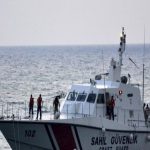 Turquía detiene a 118 migrantes irregulares que se dirigían por mar a Grecia