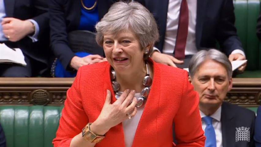 May advierte que puede no haber “brexit” si diputados rechazan acuerdo