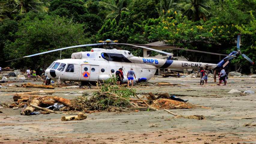 Más de 100 muertos y 79 desaparecidos tras riadas en Papúa