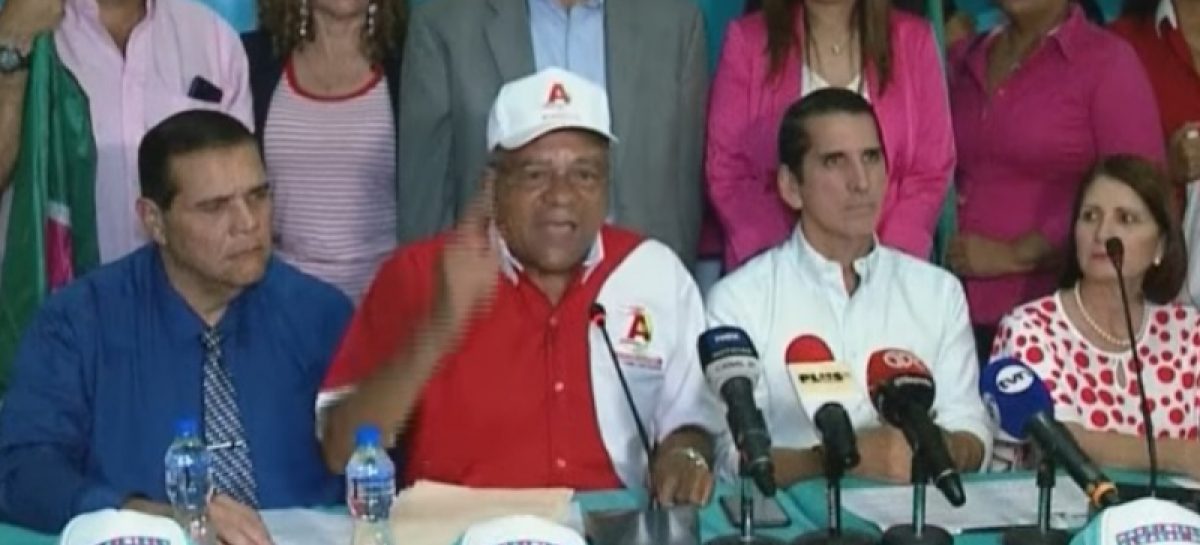 Observadores internacionales tienen los ojos puestos sobre Panamá verificando la transparencia electoral