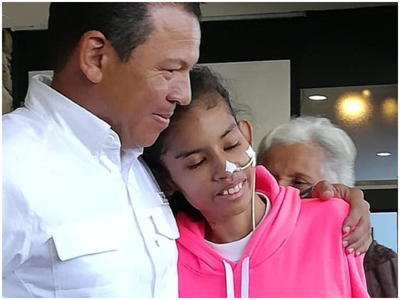 Casis no asistirá a debate de vicepresidentes por compromiso con niña que se encuentra en delicado estado