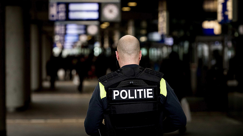 Policía holandesa interroga a tres detenidos tras tiroteo en Utrecht