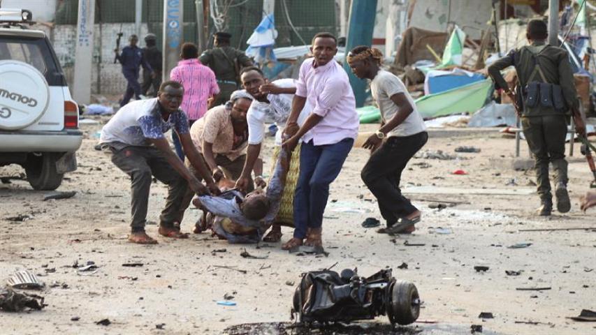 Al menos 5 muertos al estallar una mina en un mercado de ganado en Somalia